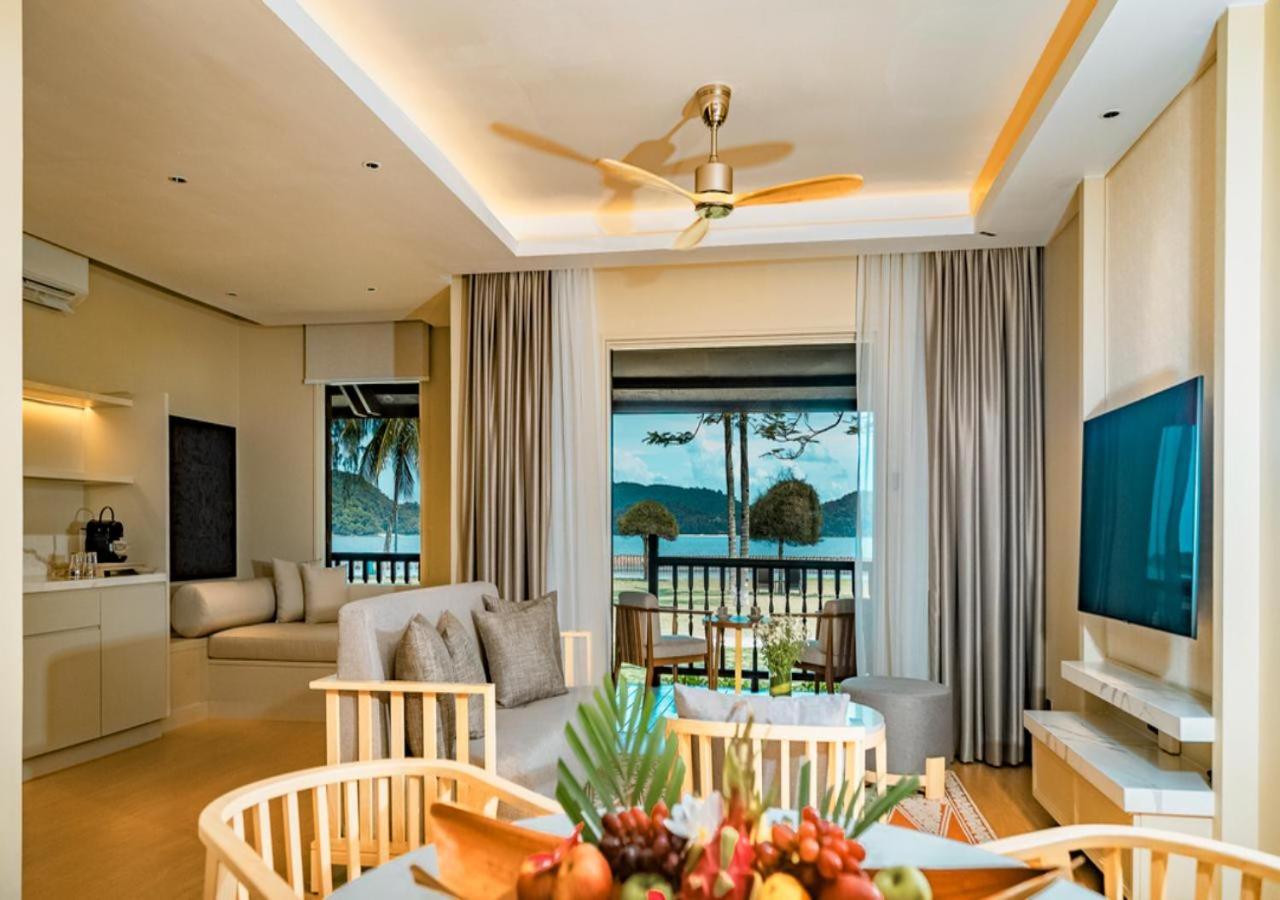 เพอลังอิ บีช รีสอร์ต แอนด์ สปา ลังกาวี Hotel Langkawi ภายนอก รูปภาพ